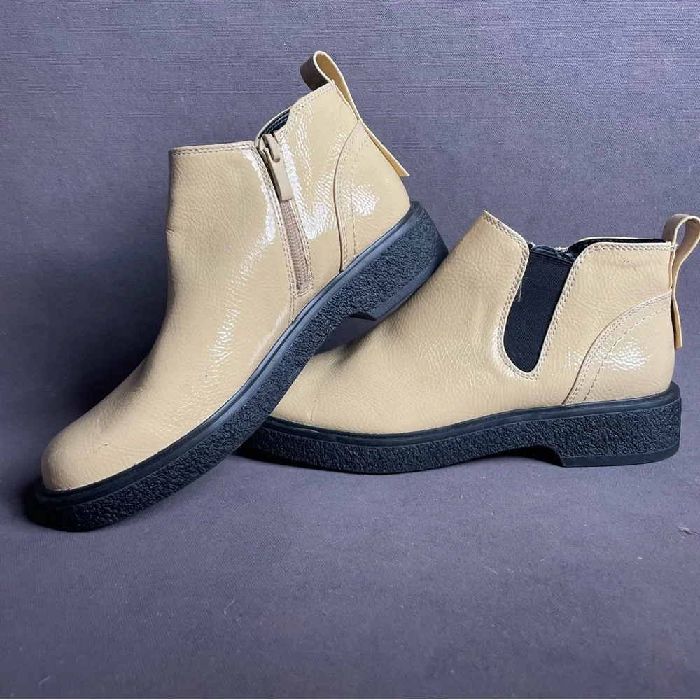 Franco Sarto classic cream